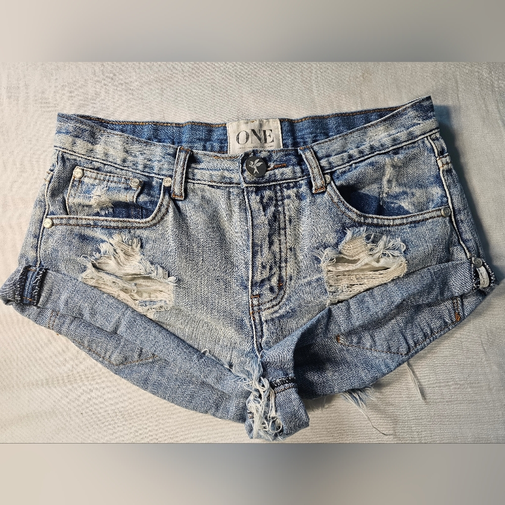 One by one teaspoon bandit shorts